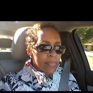 Meet your Posher, Kimberly